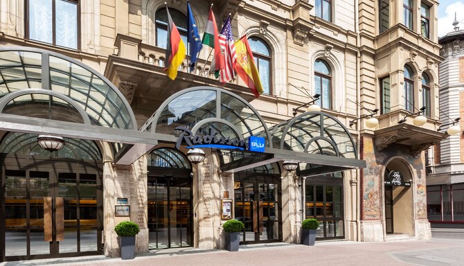 Radisson Blu Beke Hotel, Budapest - Entrance