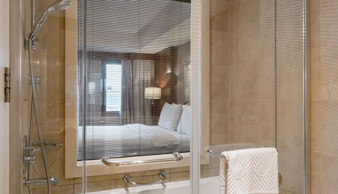 Radisson Blu Bosphorus Hotel, Istanbul - Studio Apartment