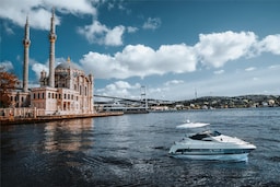 Radisson Blu Bosphorus Hotel, Istanbul - Bosphorus cruise