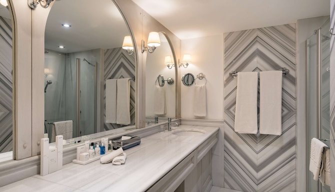 Radisson Blu Bosphorus Hotel, Istanbul - Presidential Suite