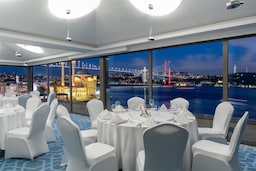 Radisson Blu Bosphorus Hotel, Istanbul - Pupa