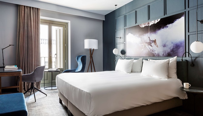 Radisson Blu Boutique Hotel, Madrid Prado - Superior Room