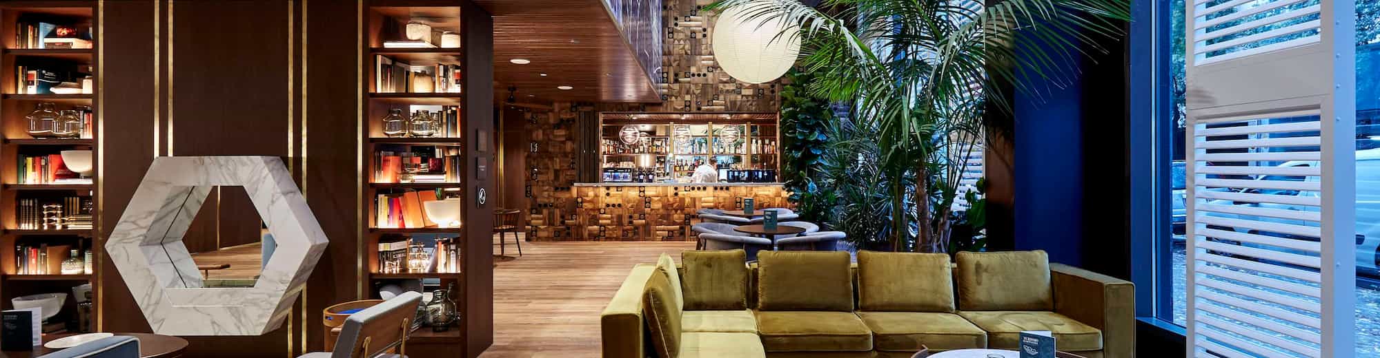 Radisson Blu Brand - Lobby