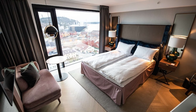 Radisson Blu Caledonien Hotel, Kristiansand - Standard Room with ocean view