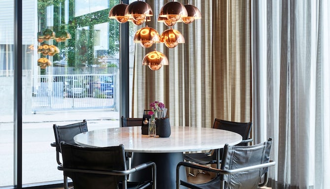 Radisson Blu Caledonien Hotel i Kristiansand: restaurantbord