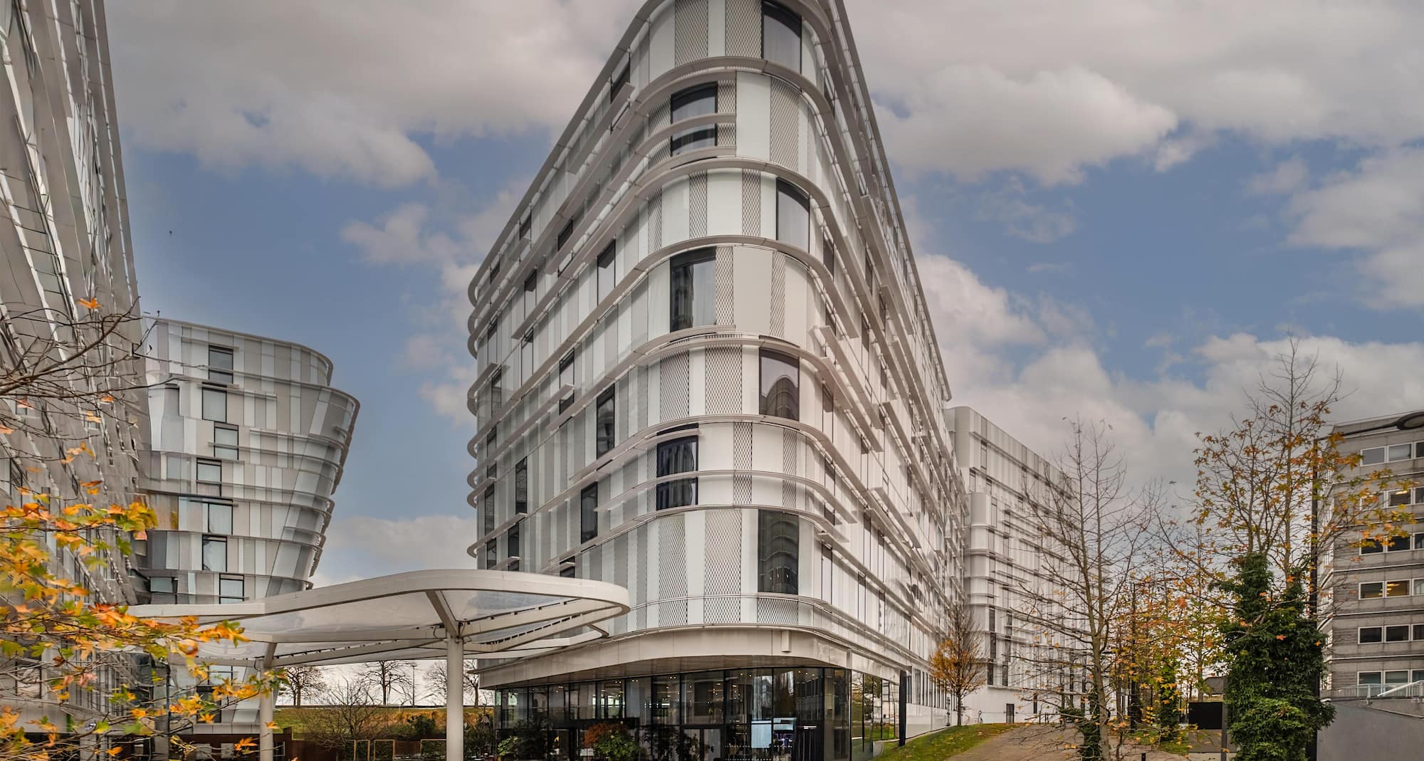 Radisson Blu CDG Airport Terminal Hotel, Paris