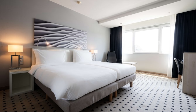 Radisson Blu Conference Hotel, Dusseldorf - Standard Room