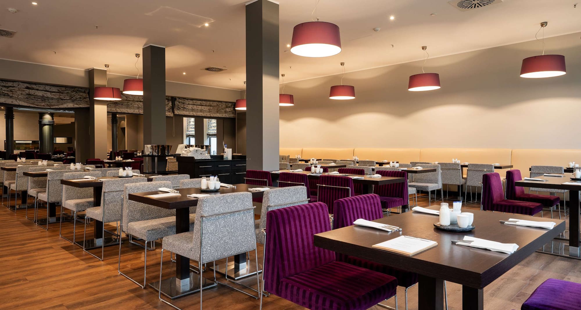 Radisson Blu Conference Hotel, Dusseldorf - Breakfast Room and Restaurant