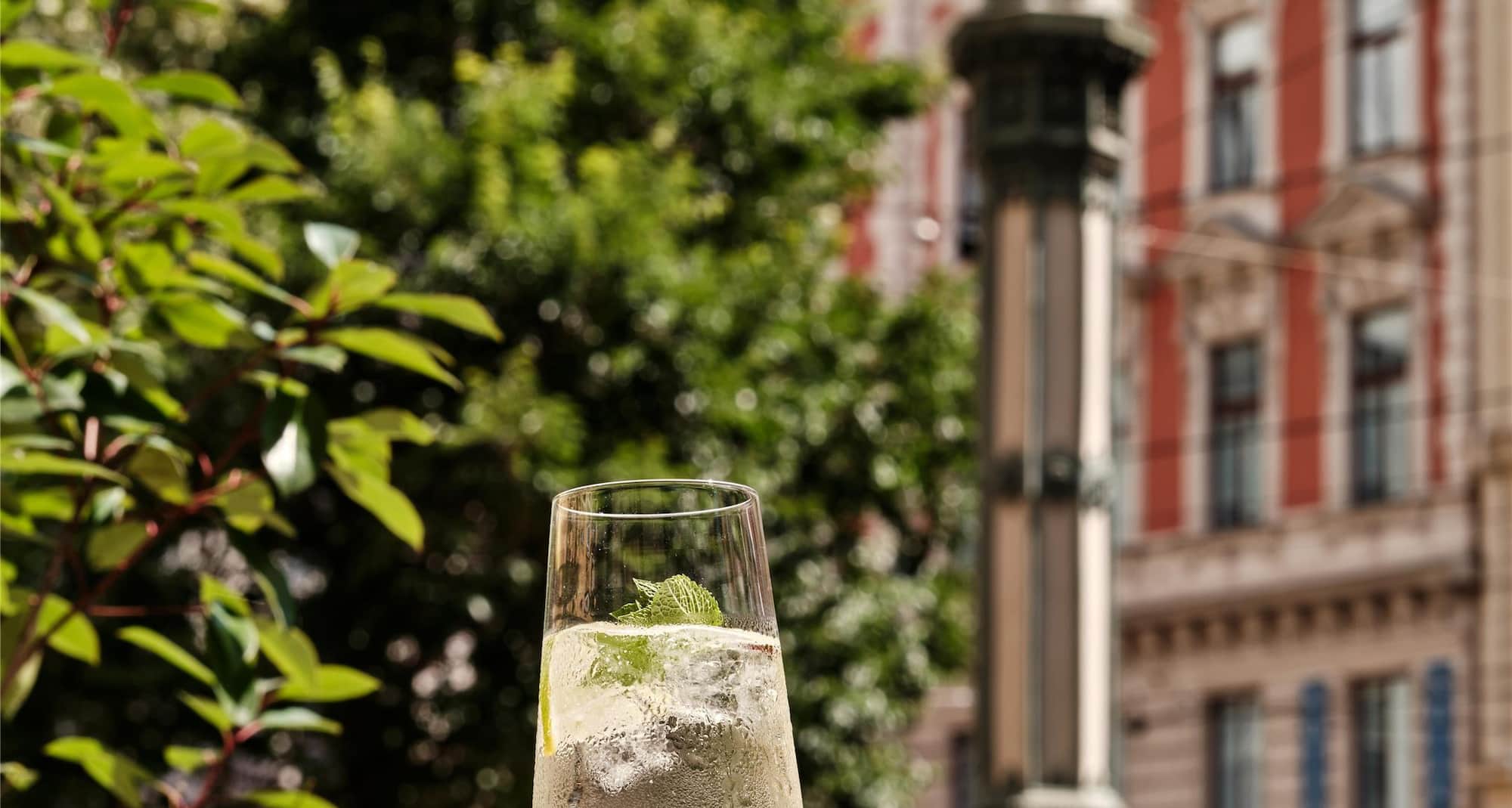 Radisson Blu Das Triest Hotel, Vienna - Bistrot Bertarelli 1894 Vienna - Summer Terrace