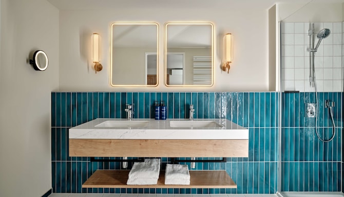 Radisson Blu Das Triest Hotel, Vienna - Люкс