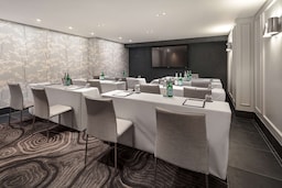 Radisson Blu Edwardian Bloomsbury Street Hotel, London - Meetings Private Suite 1