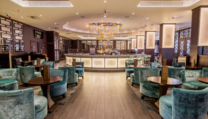 Radisson Blu Edwardian Heathrow Hotel - Steak & Lobster