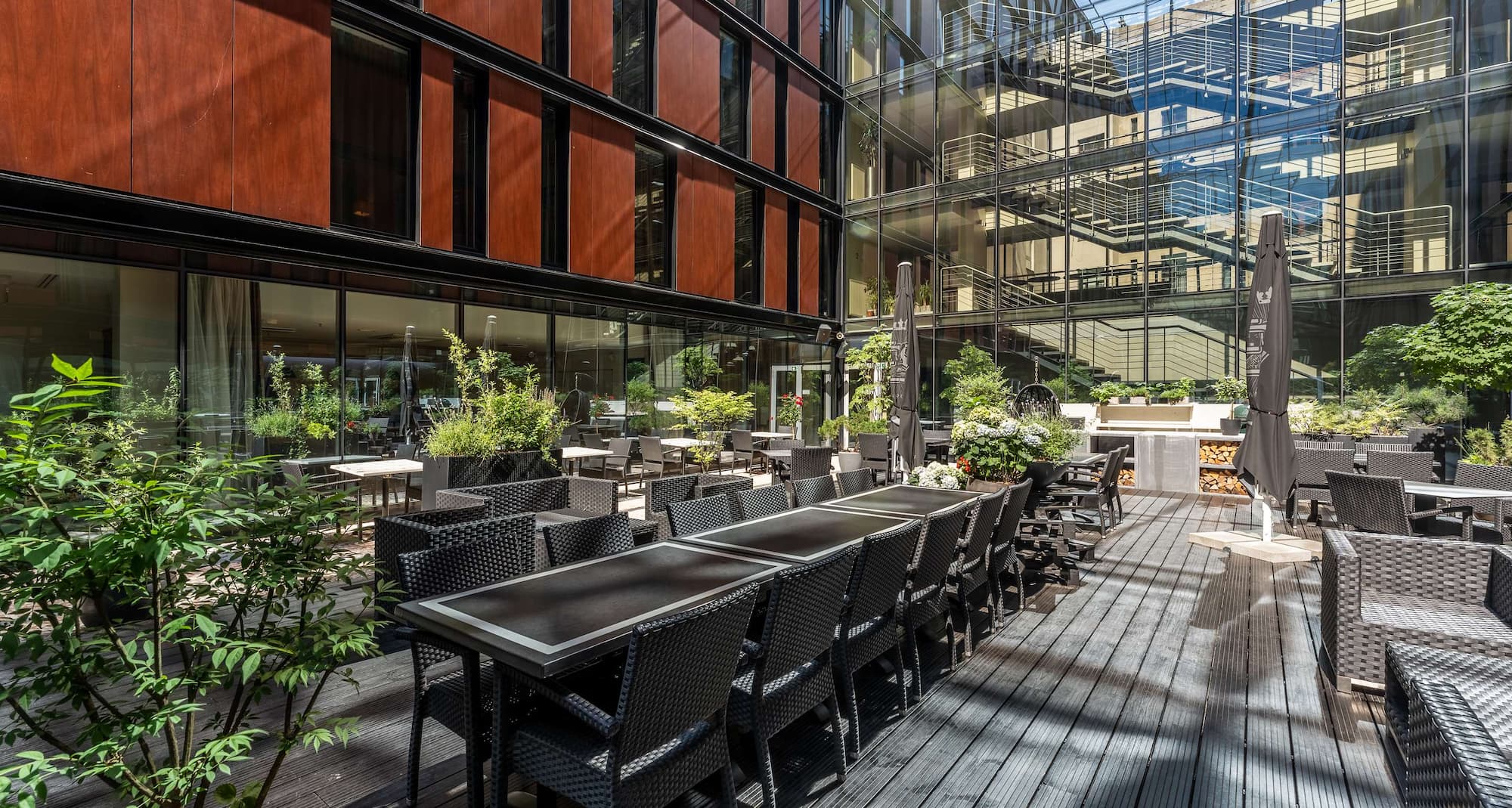 Radisson Blu Elizabete Hotel, Riga - Inner Courtyard Terrace