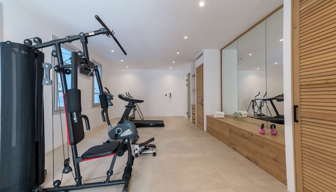Radisson Blu Euphoria Resort, Mykonos - Gym