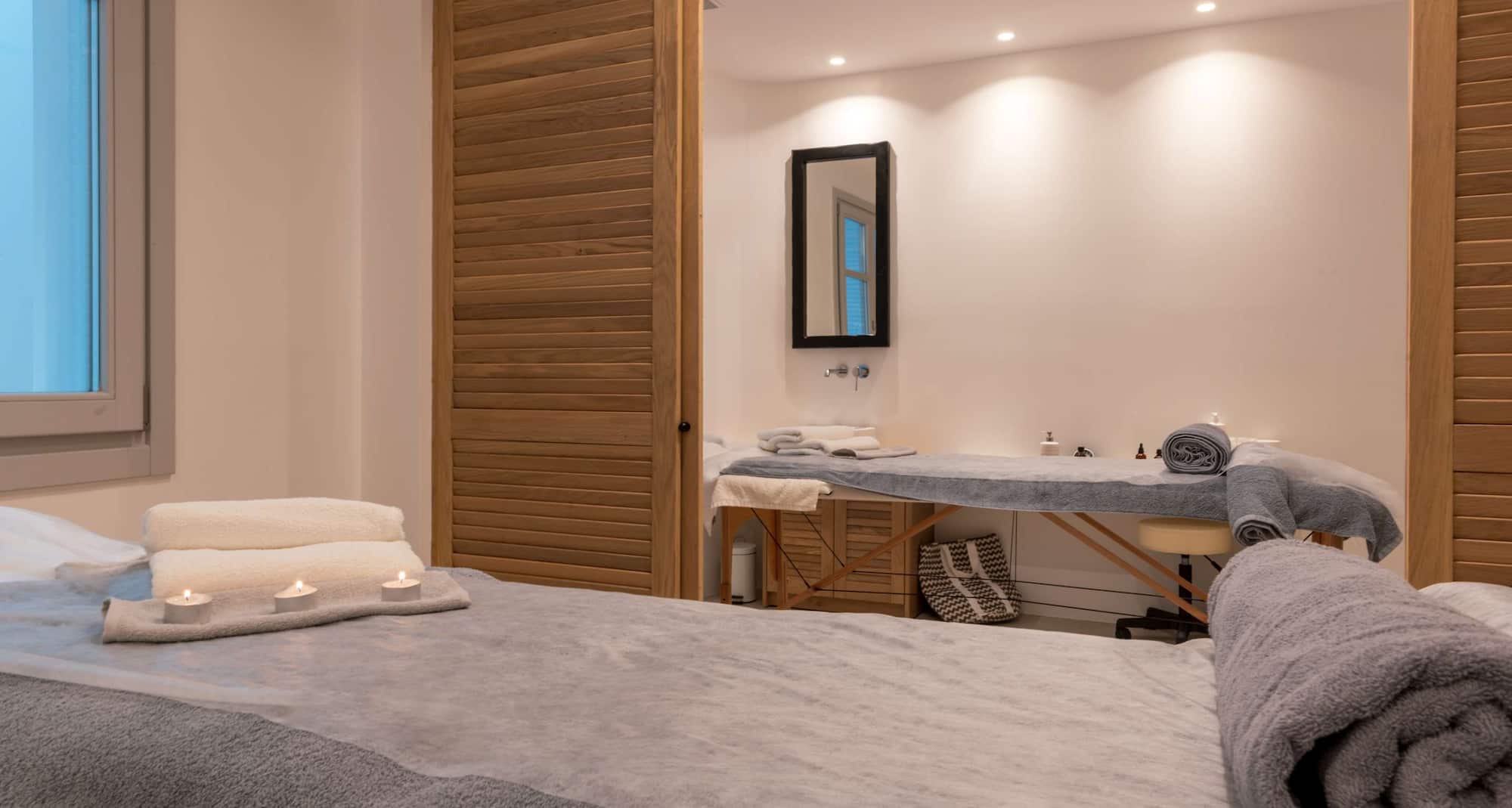 Radisson Blu Euphoria Resort, Mykonos - Spa