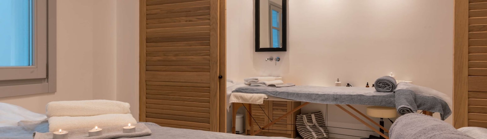 Radisson Blu Euphoria Resort, Mykonos - Spa