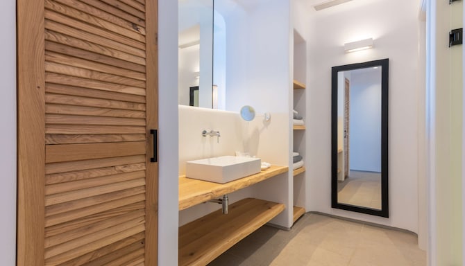 Radisson Blu Euphoria Resort, Mykonos - Deluxe Suite with Private Pool - Sea View_Outdoor Area