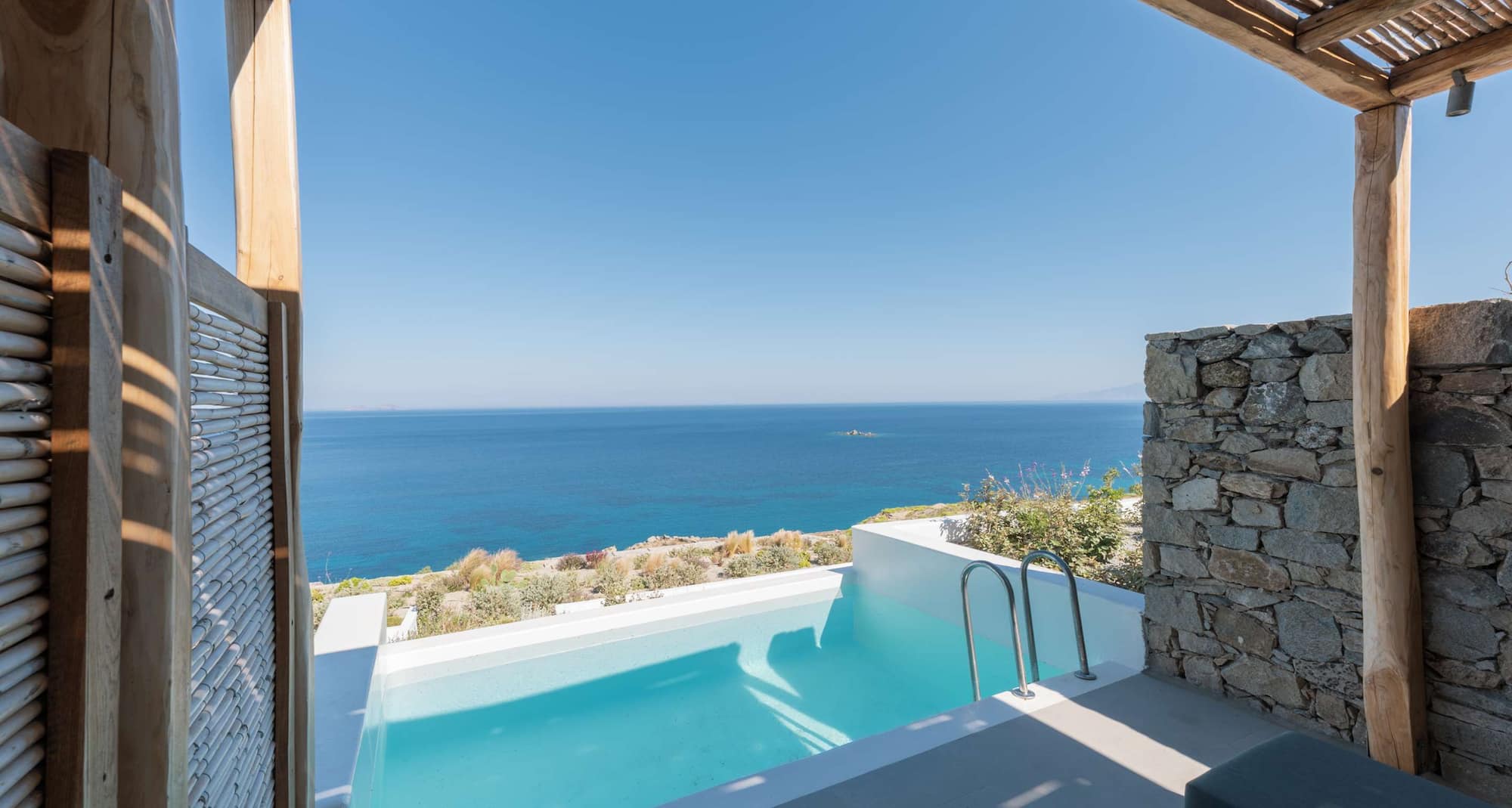 Radisson Blu Euphoria Resort, Mykonos - Deluxe Suite with Private Pool & Sea view