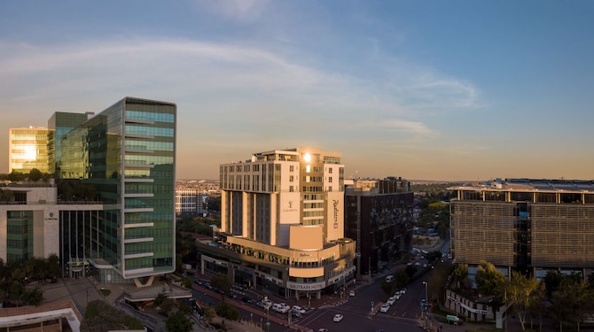 Radisson Blu Gautrain Hotel, Sandton Johannesburg - Hotel Exterior