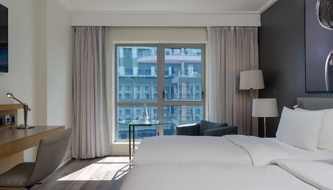 Radisson Blu Gautrain Hotel, Sandton Johannesburg - Standard twin room