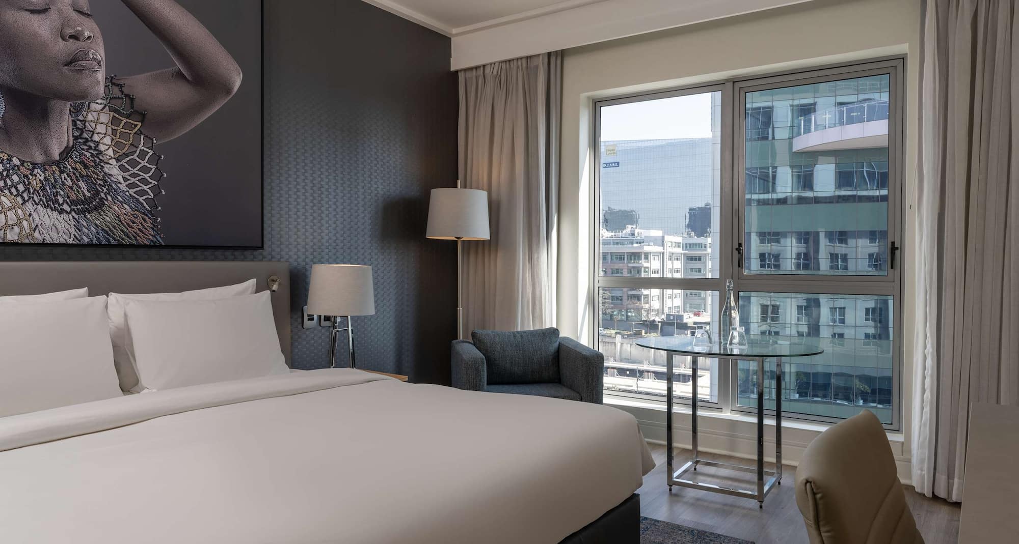 Radisson Blu Gautrain Hotel, Sandton Johannesburg - Standard room