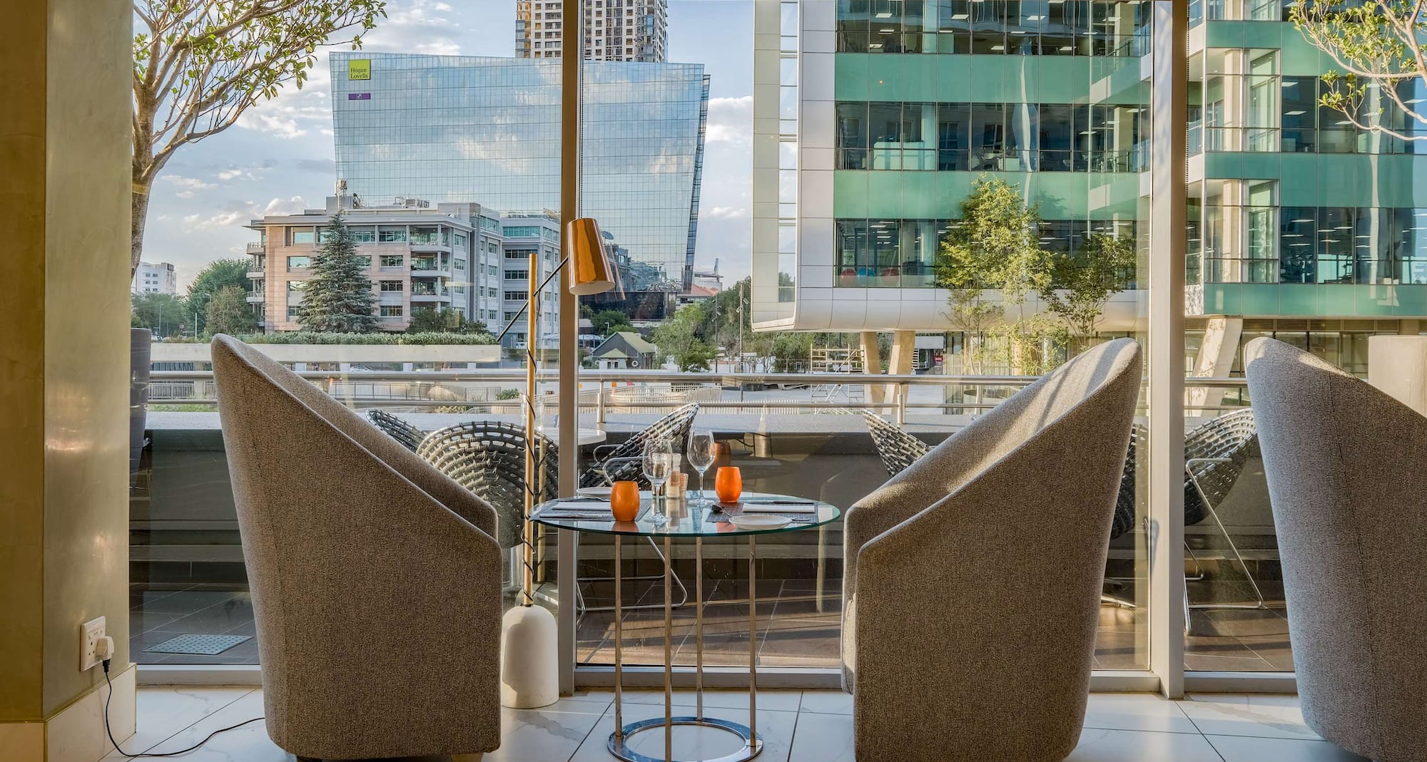 Radisson Blu Gautrain Hotel, Sandton Johannesburg - Restaurant