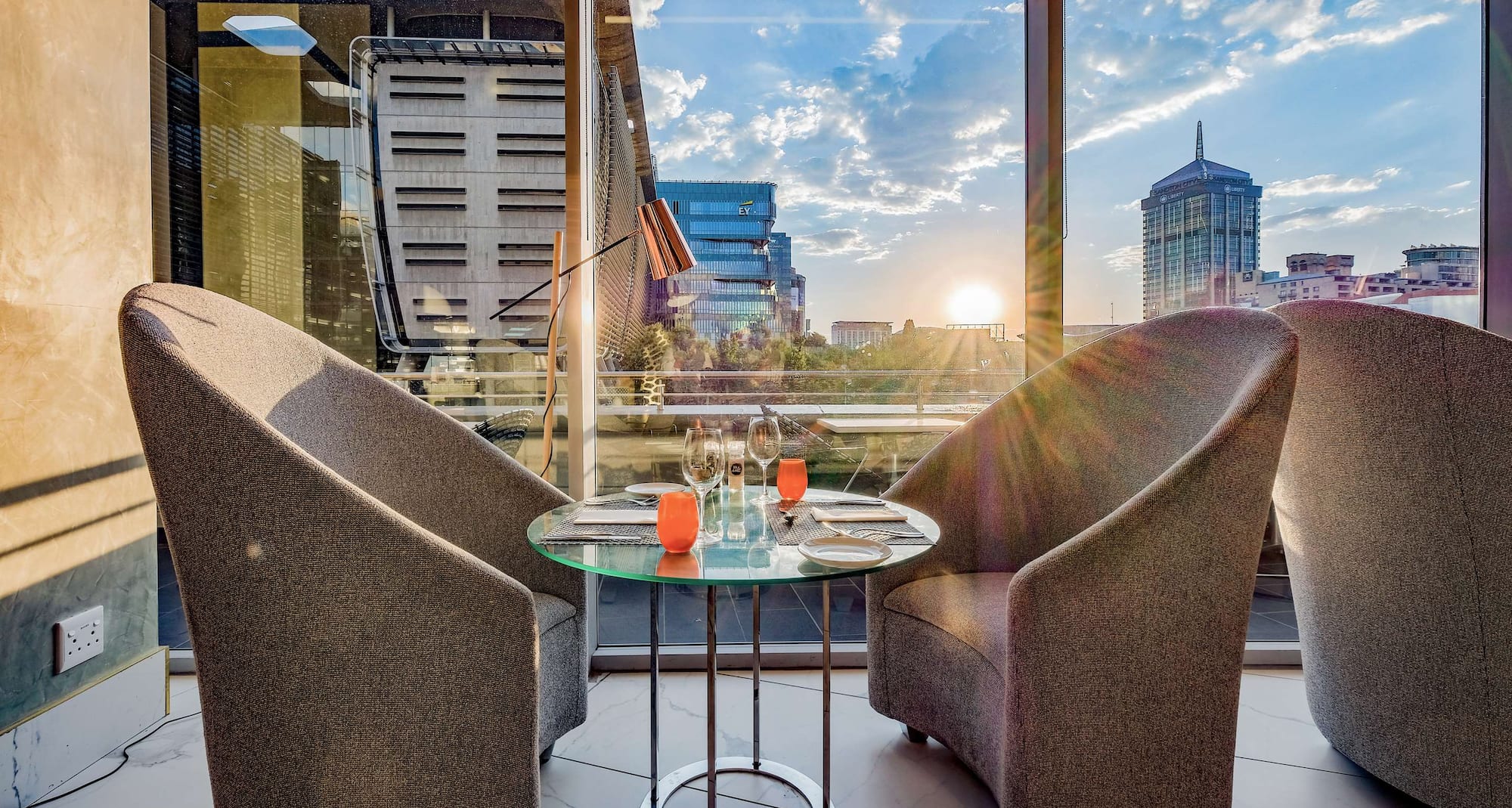 Radisson Blu Gautrain Hotel, Sandton Johannesburg - Restaurant