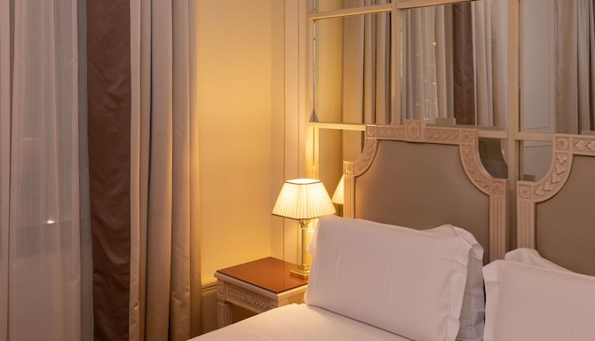 Radisson Blu GHR Hotel, Rome - Premium Room