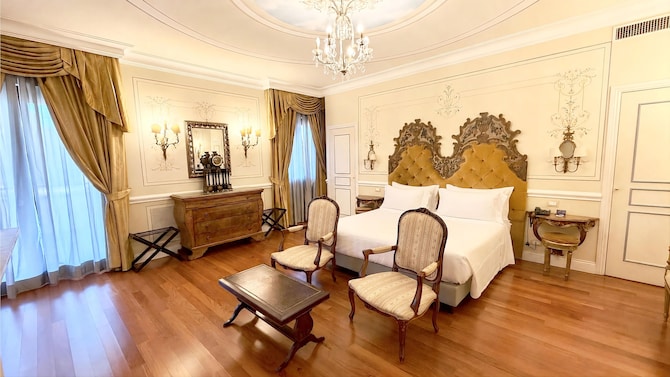 Radisson Blu GHR Hotel, Rome - Presidential Suite Puccini
