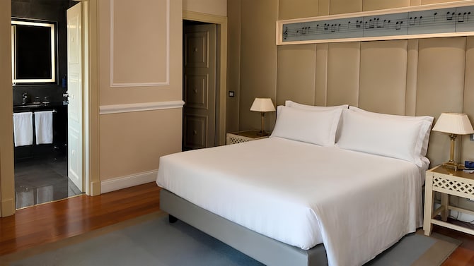 Radisson Blu GHR Hotel, Rome - Suite with terrace