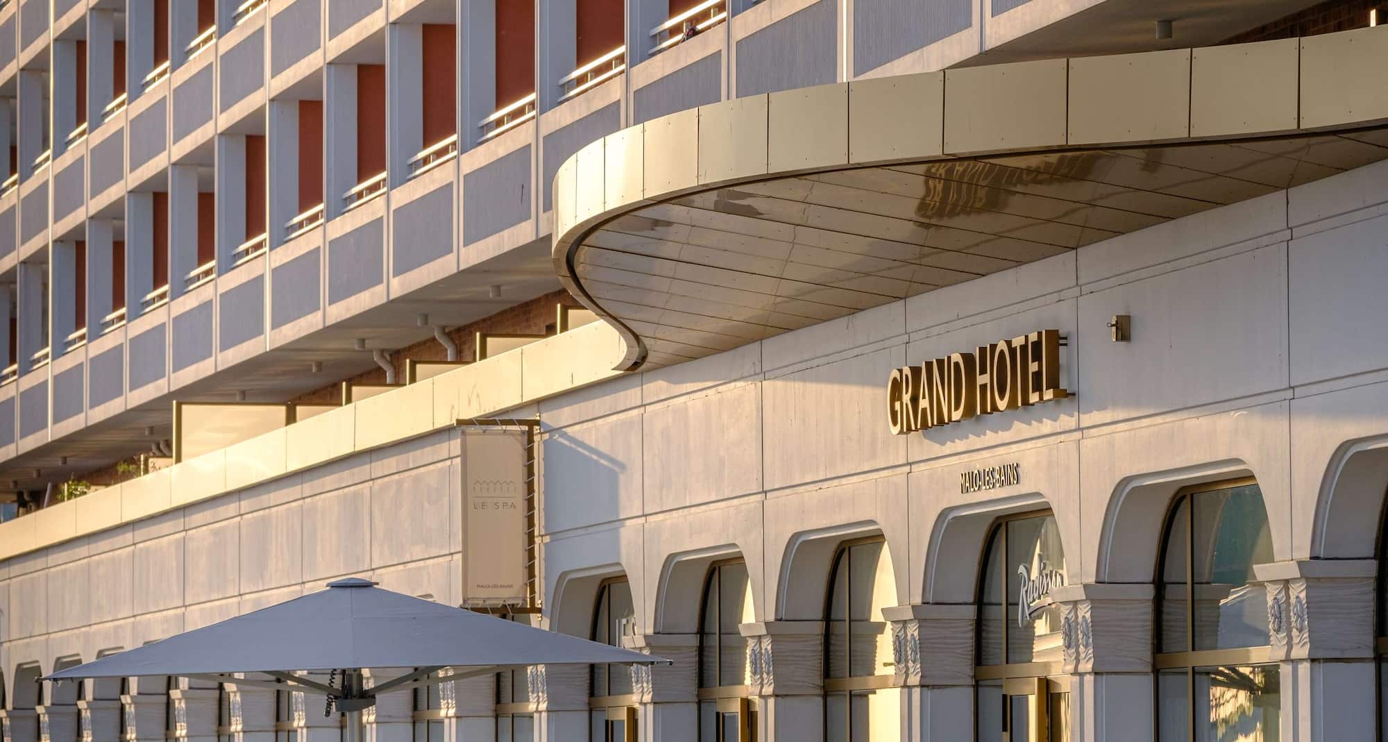 Radisson Blu Grand Hotel & Spa, Malo - Vue extérieure