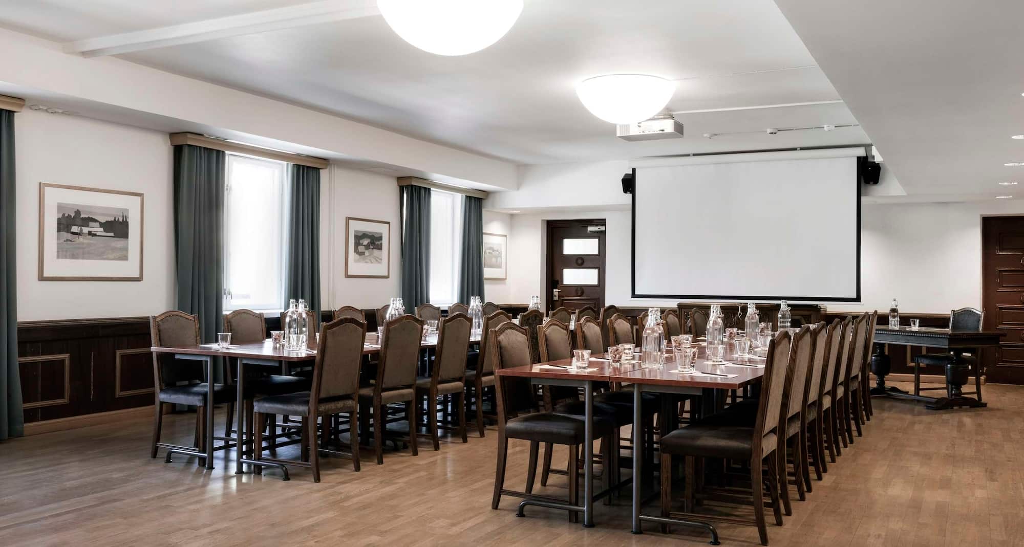 Radisson Blu Grand Hotel Tammer, Tampere - зал Cabinet of Technology Society