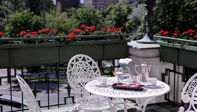 Radisson Blu Grand Hotel Tammer, Tampere - Tammerkoski suite terrace