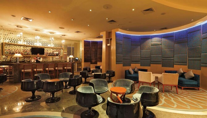 Radisson Blu Haridwar - BarLounge