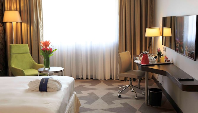 Radisson Blu Hotel, Abidjan Airport - Superior Room