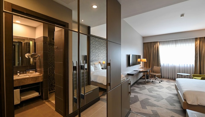 Radisson Blu Hotel, Abidjan Airport - Superior Room