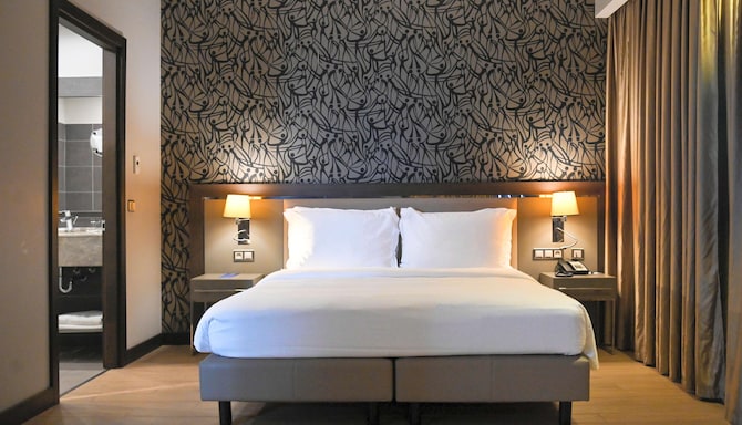 Radisson Blu Hotel, Abidjan Airport - Premium Suite