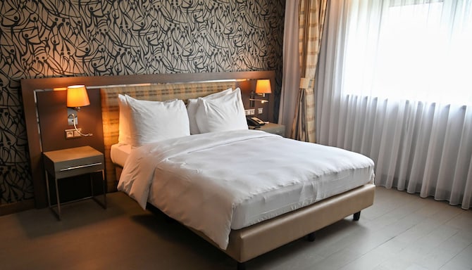 Radisson Blu Hotel, Abidjan Airport - Presidential Suite