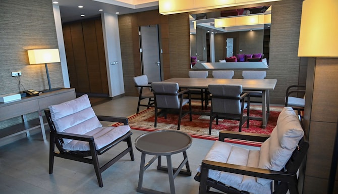 Radisson Blu Hotel, Abidjan Airport - Presidential Suite
