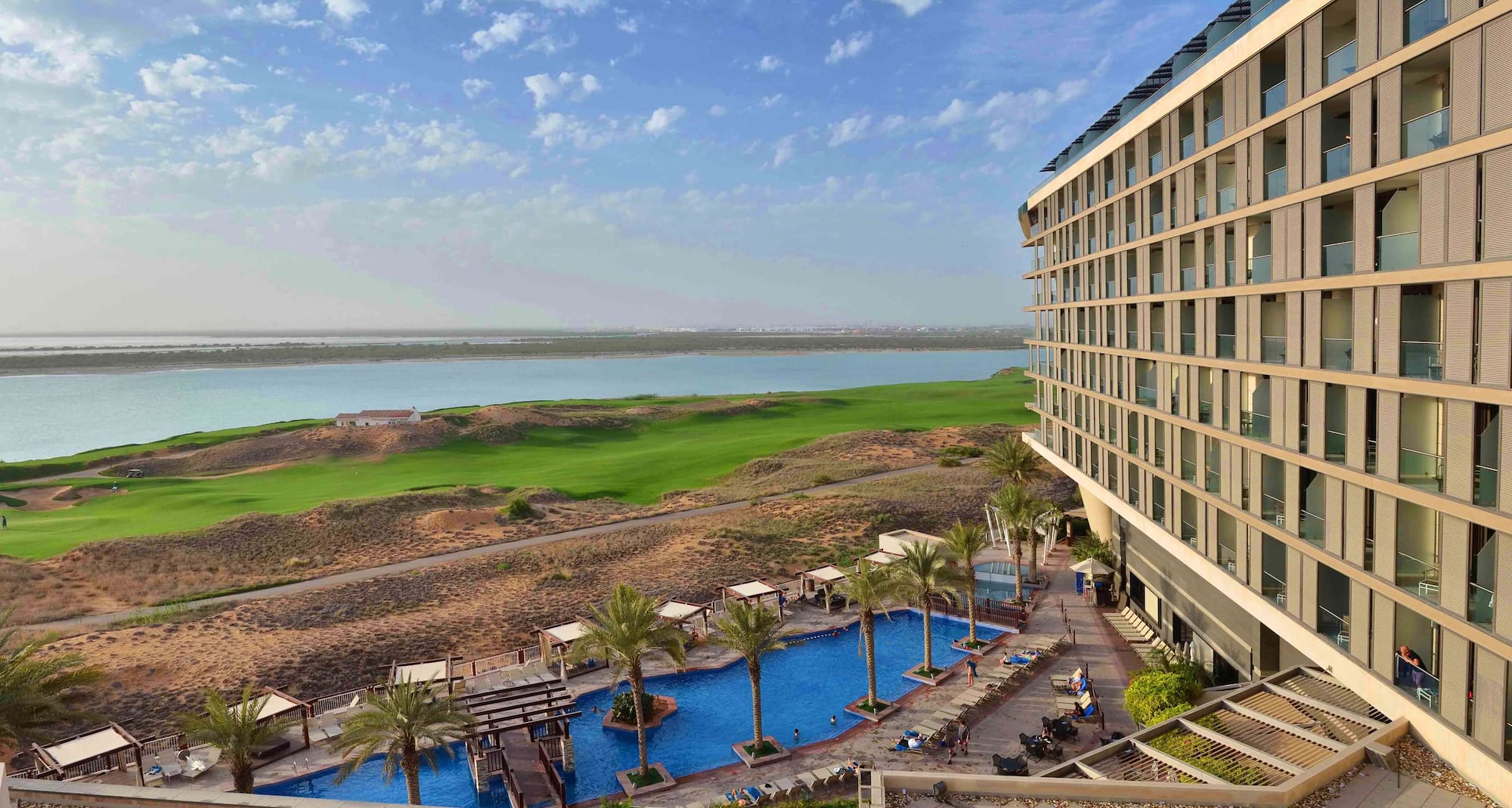 Radisson Blu Hotel, Abu Dhabi Yas Island - Exterior