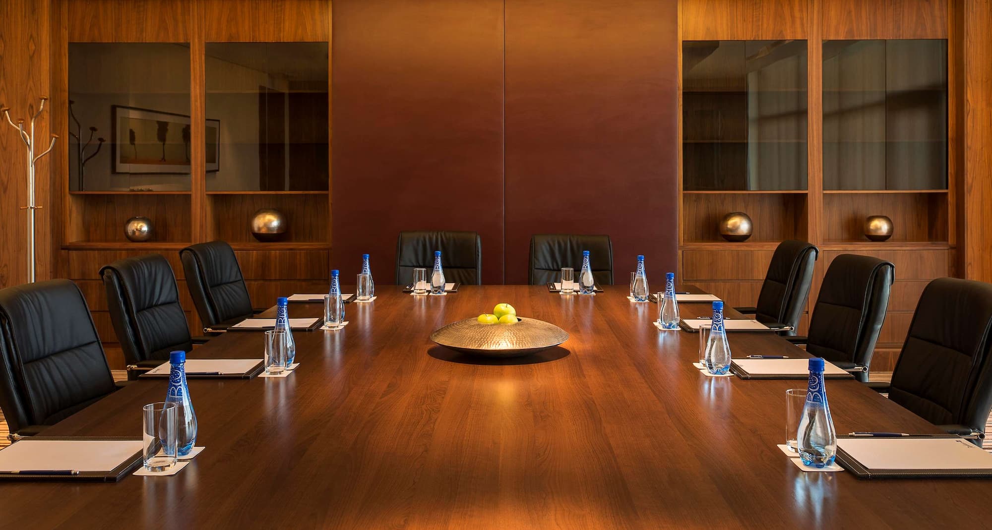 Radisson Blu Hotel, Abu Dhabi Yas Island - Boardroom