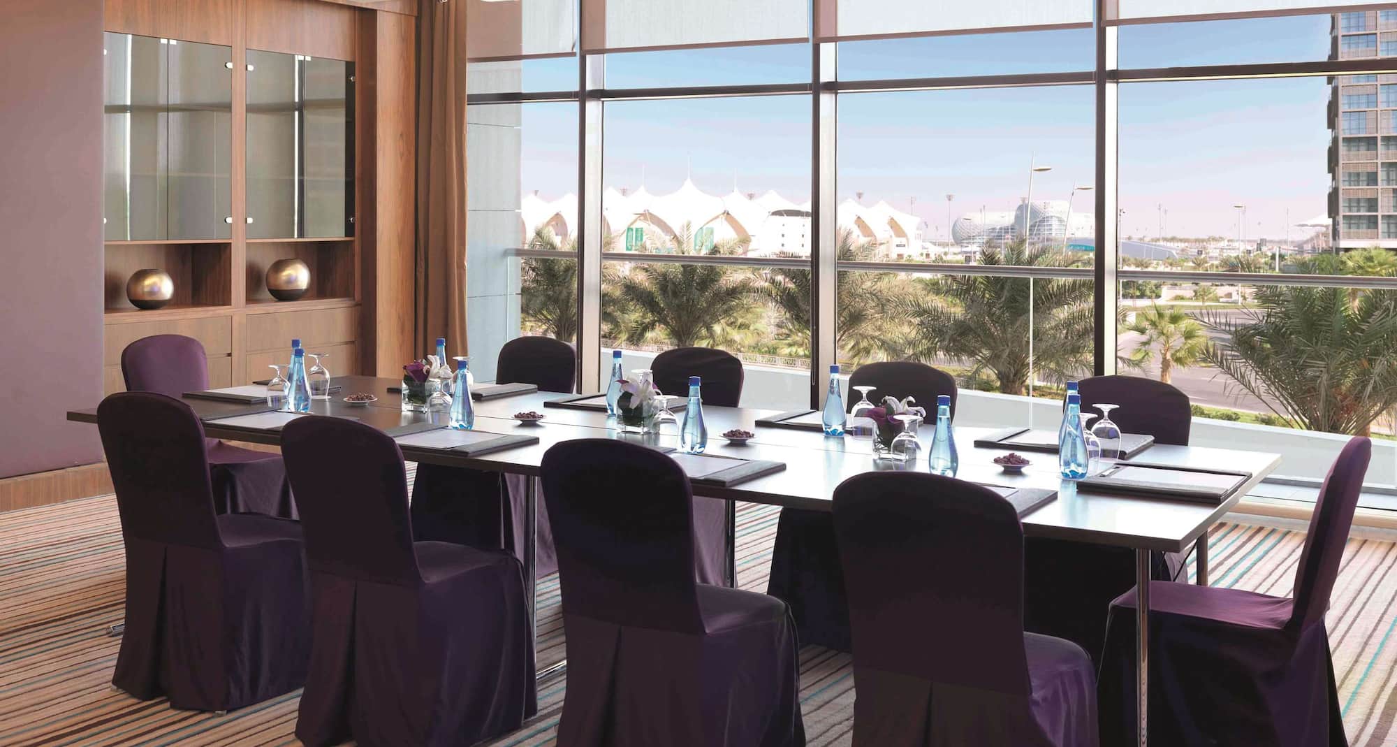 Radisson Blu Hotel, Abu Dhabi Yas Island - Andromeda Meeting Room