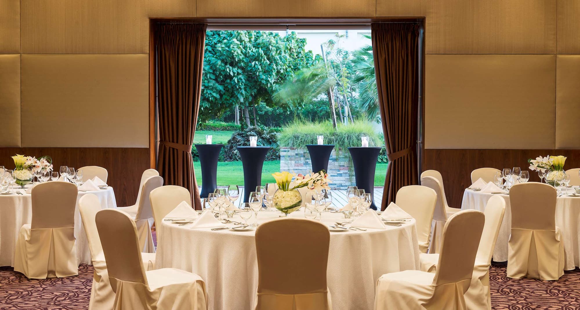 فندق راديسون بلو أبوظبي، جزيرة ياس، عشاء حفل الزفاف