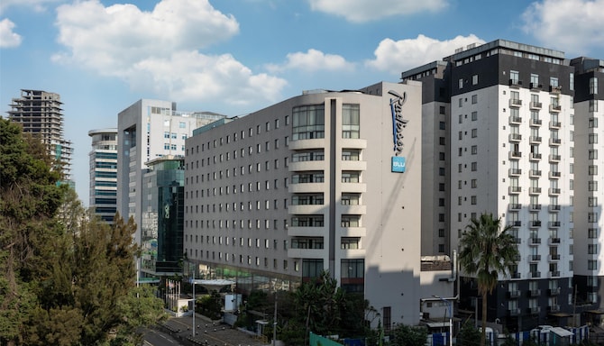 Radisson Blu Hotel, Addis Ababa - Exterior daylight