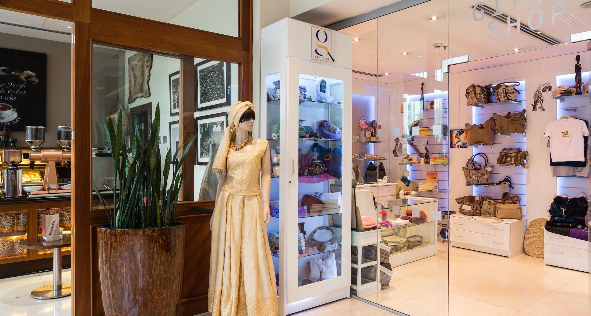 Radisson Blu Hotel, Addis Ababa - Gift Shop