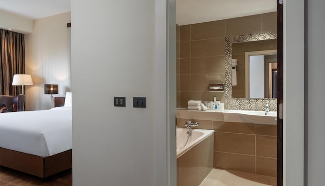 Radisson Blu Hotel, Addis Ababa - Presidential Suite
