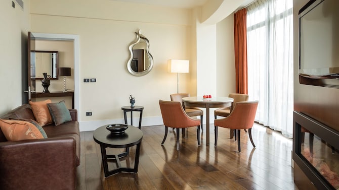 Radisson Blu Hotel, Addis Ababa - One Bedroom Suite
