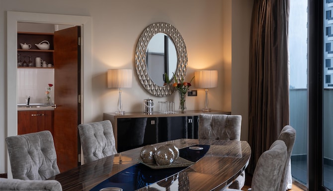 Radisson Blu Hotel, Addis Ababa - Presidential Suite Dining Area
