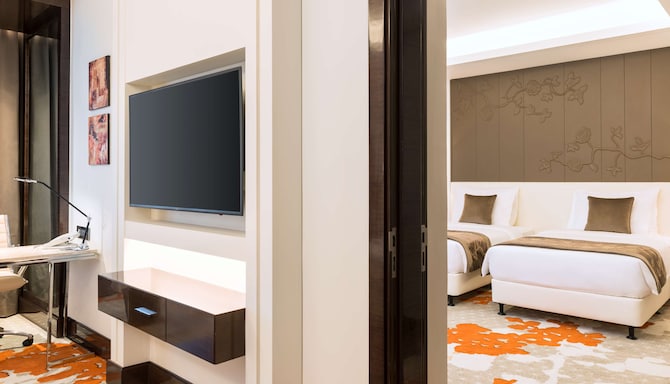 Radisson Blu Hotel, Ajman - Family Room