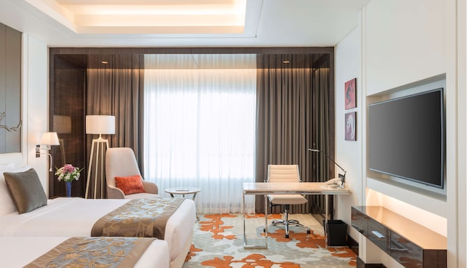 Radisson Blu Hotel, Ajman - Premium Room Twin Beds